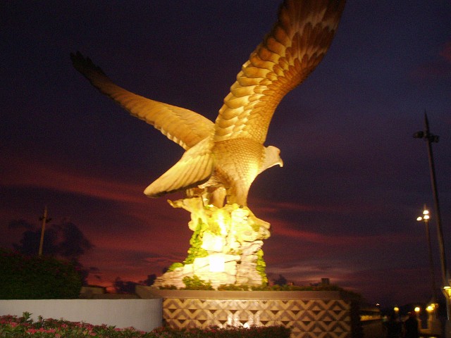 40L4L001165157.jpg
